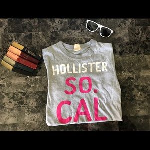 Men’s Small Gray Hollister T-Shirt